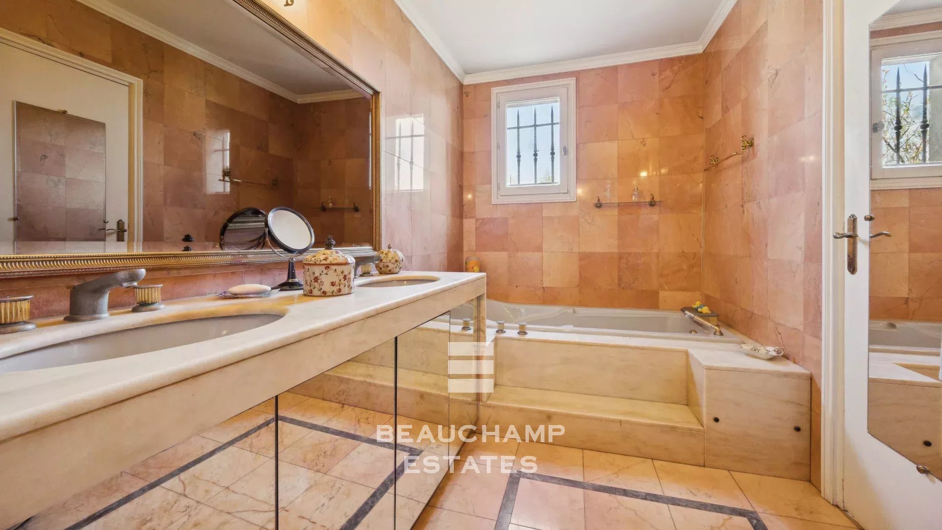 Villa provençale 4 chambres - Mougins Cabrières
