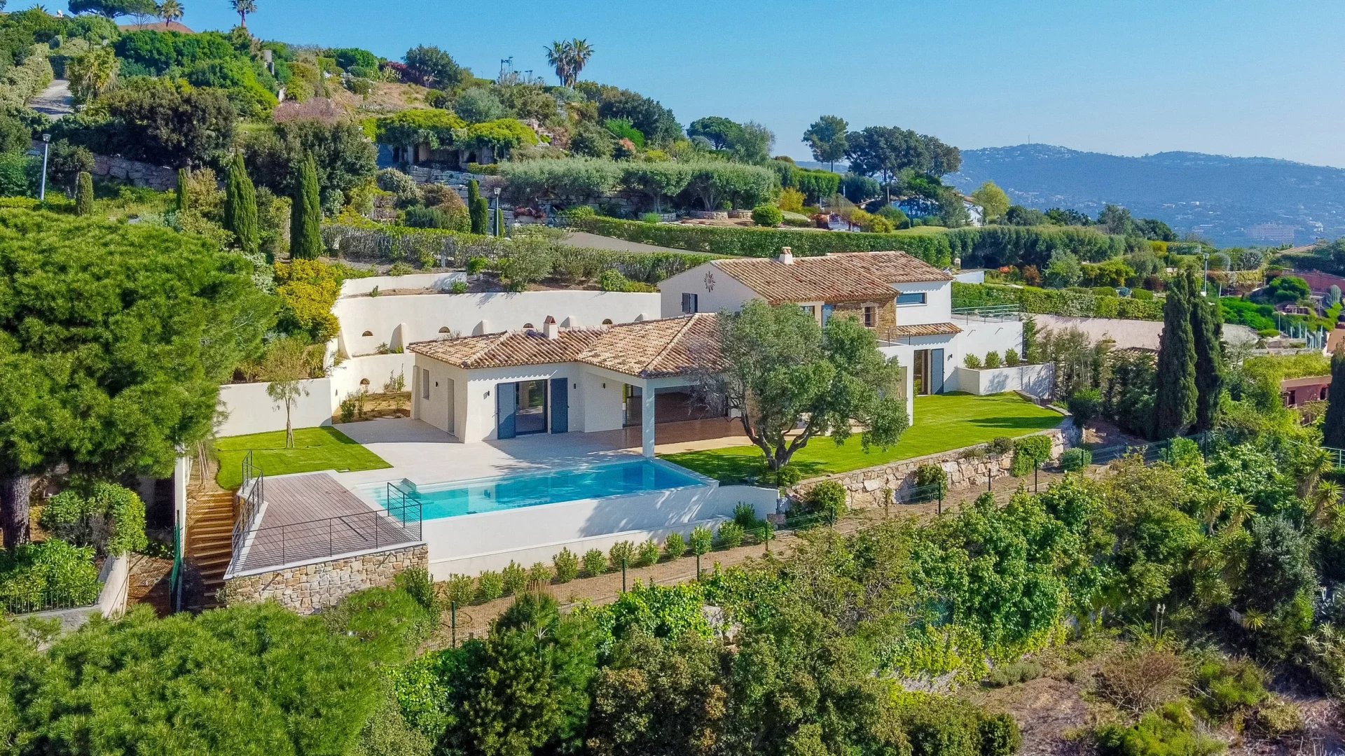 Villa vue mer panoramique à vendre à La Nartelle