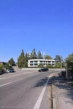 LOCAL COMMERCIAL DE 220 m² – 1ER ÉTAGE – MOUANS-SARTOUX