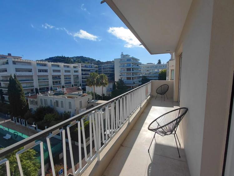 CANNES - BASSE CALIFORNIE
