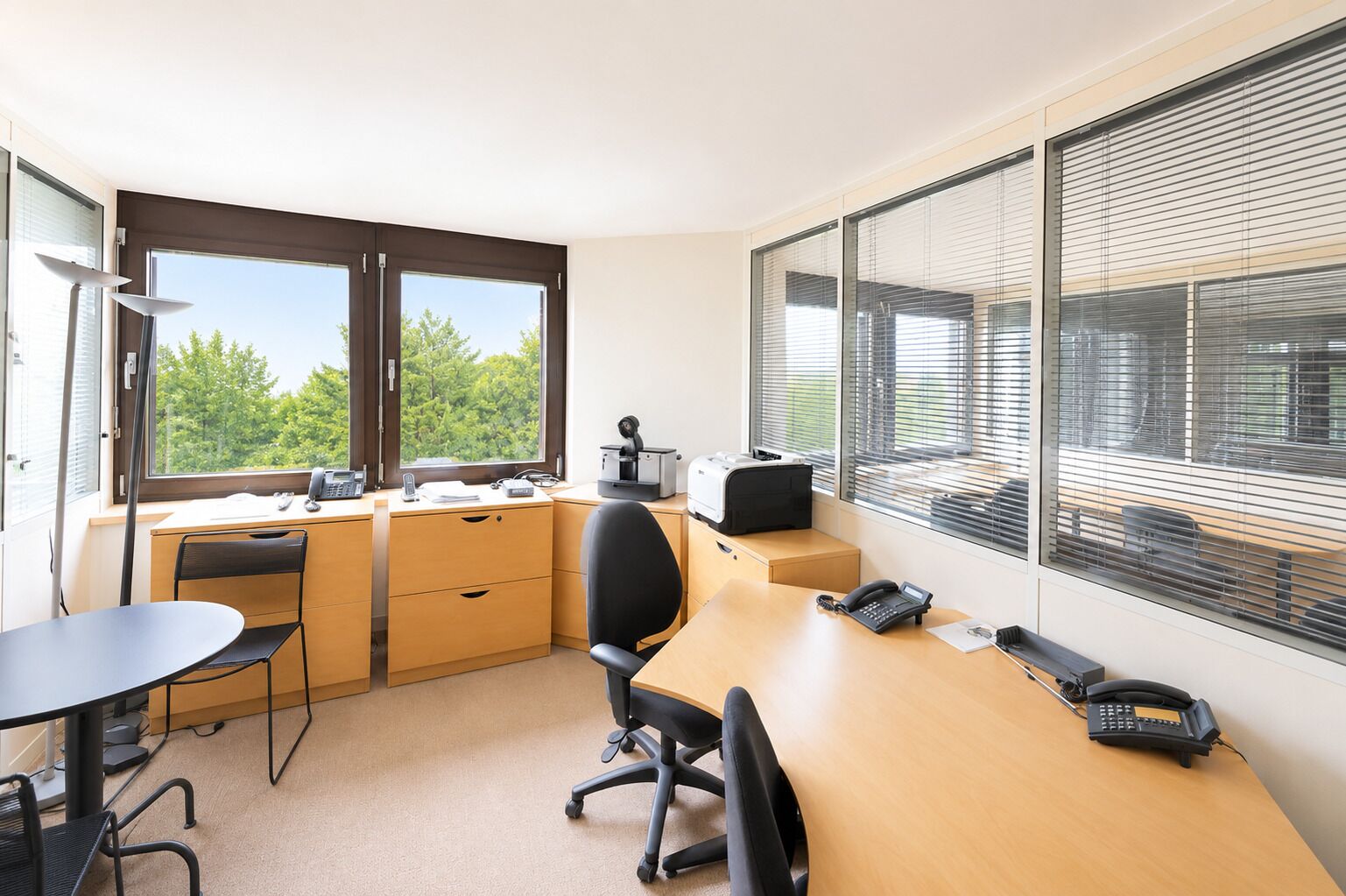 Business center – Espaces de bureaux premium face au lac