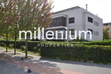  Appartement en attique traversant sans vis à vis avec terrasse