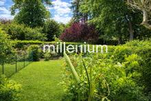 Family villa just a stone's throw from the lake 