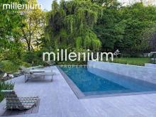 Propriété d’architecte avec vues panoramiques et potentiel équestre