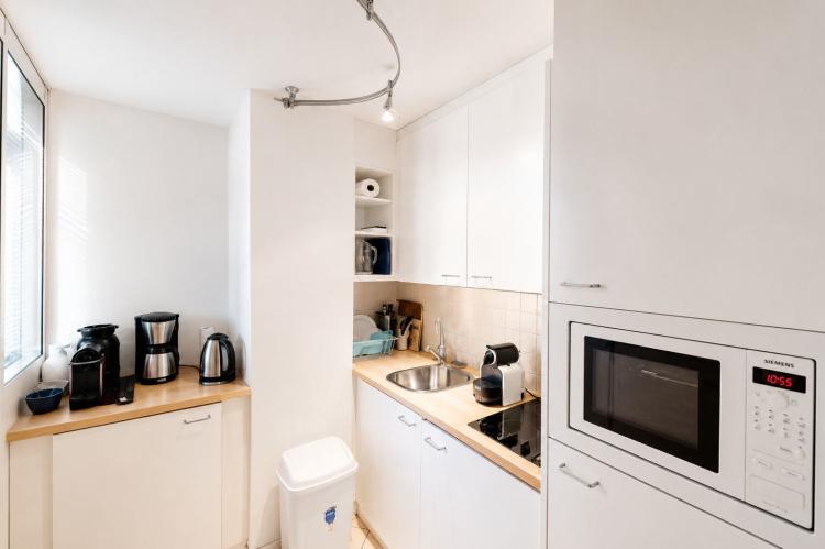 Business Center Premium – Bureaux d’Exception avec Vue sur le Lac