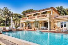 Superbe bastide à louer à Saint Tropez