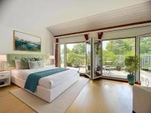 Superbe attique traversant avec mezzanine et terrasse plein sud à Troinex