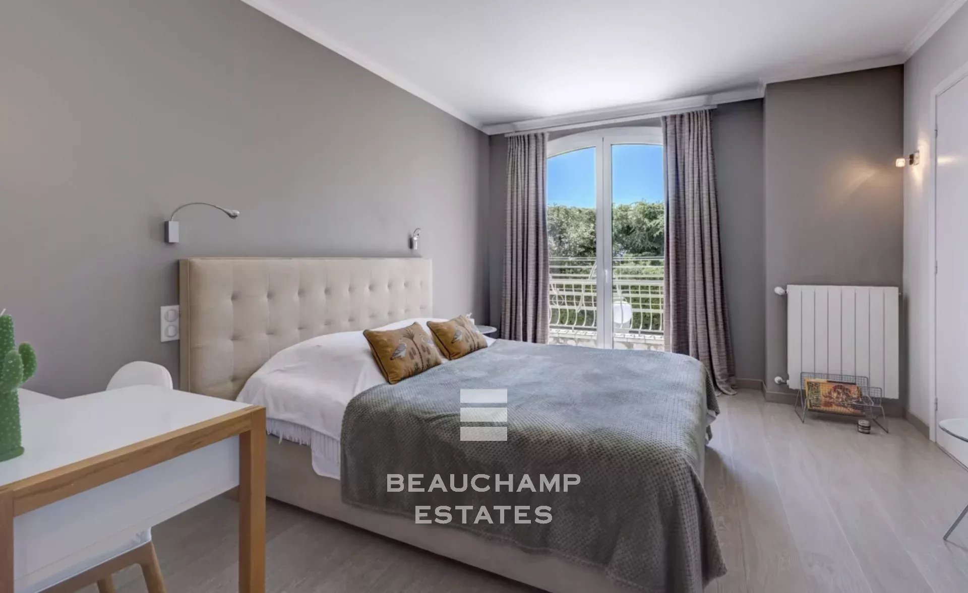 Villa 5 chambres néo-provençale avec vue mer - Mougins