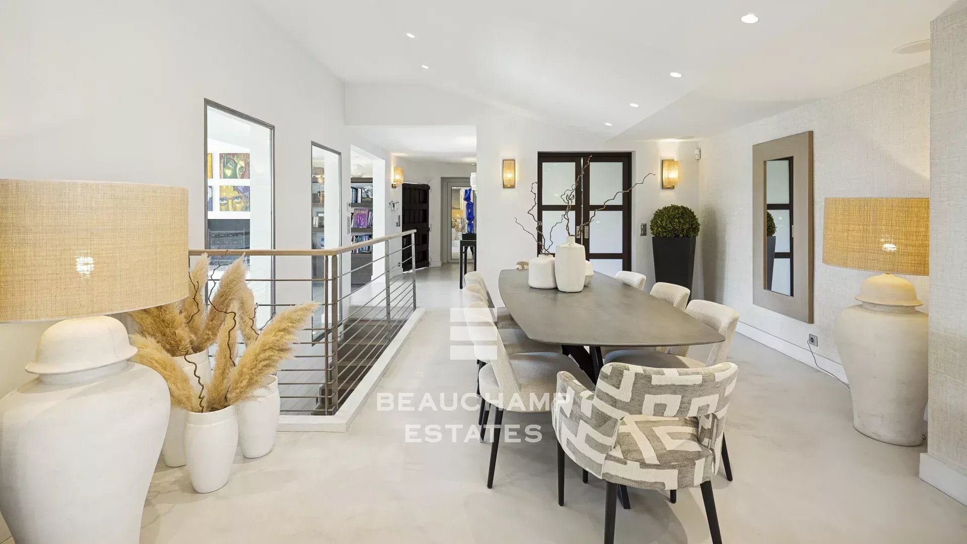 Exclusivité - Villa néo-provençale 5 chambres  avec vue mer - Cannes