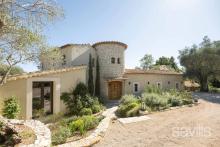 Villa exceptionnelle de style provençal au cœur de l’arrière-pays