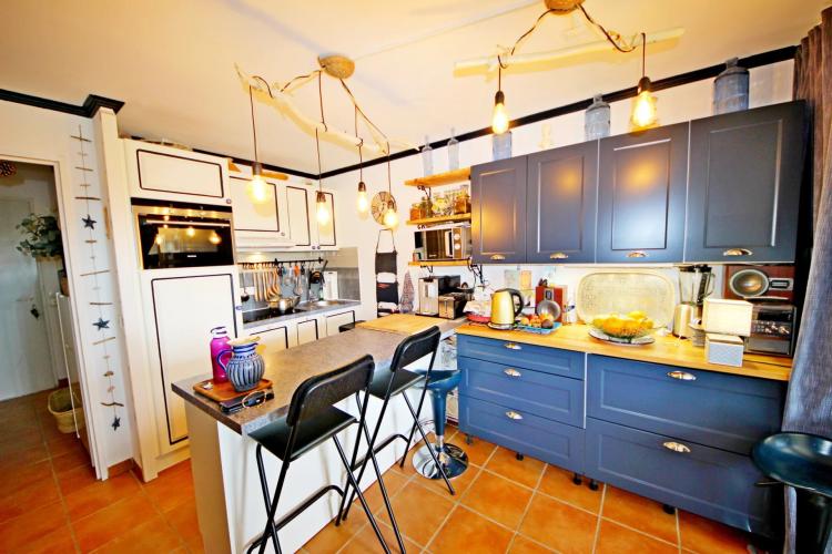 AGAY CAP ESTEREL grand T2 type large de 51m² habitables