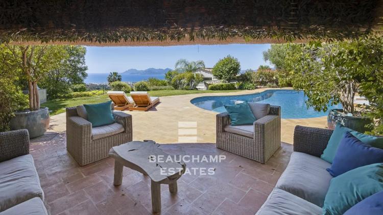 Exclusivité - Villa néo-provençale 5 chambres  avec vue mer - Cannes