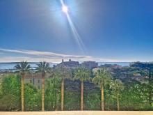 VUE MER EXCEPTIONNELLE, PLEIN SUD ET PARC - GRAND T2/3 - RÉSIDENCE CLASSÉE FIN XIXe