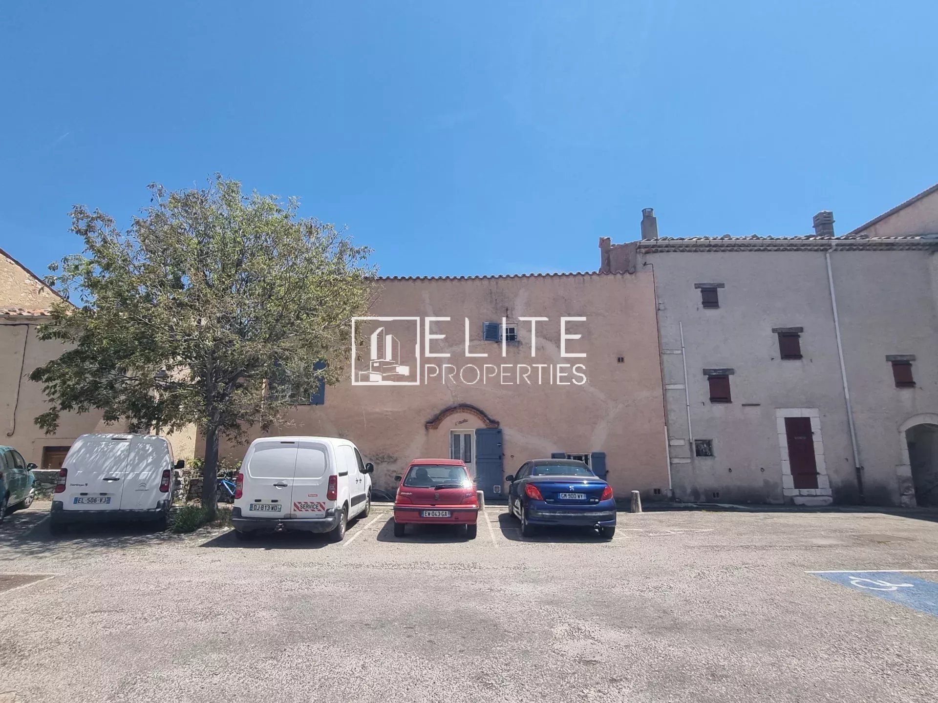 MONS – Authentique maison de village de 142 m² avec fort potentiel