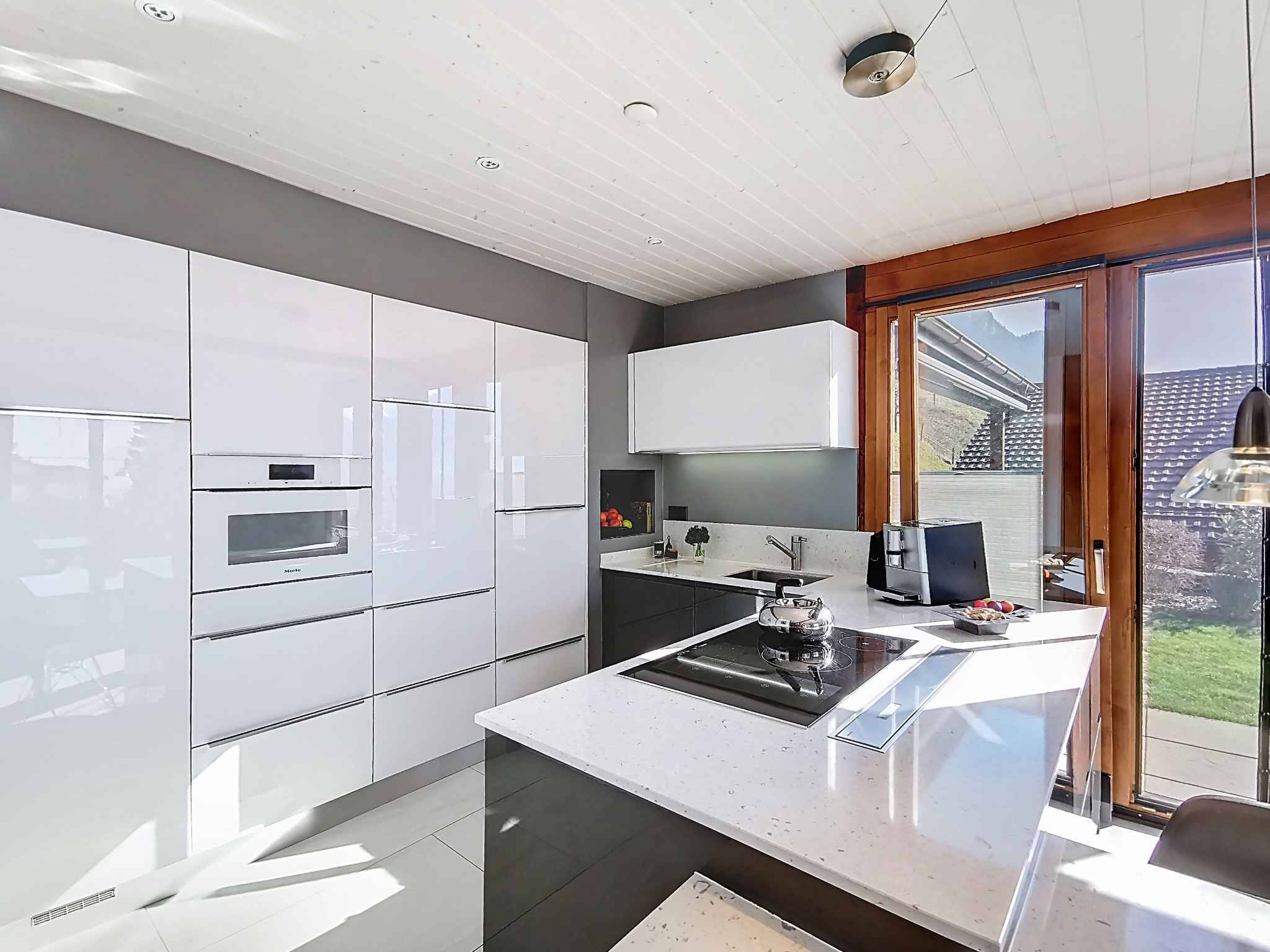 Superbe villa individuelle avec jolie vue sur le lac 