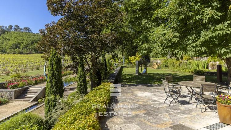 Domaine viticole d’Exception 11 chambres  - Aix-en-Provence