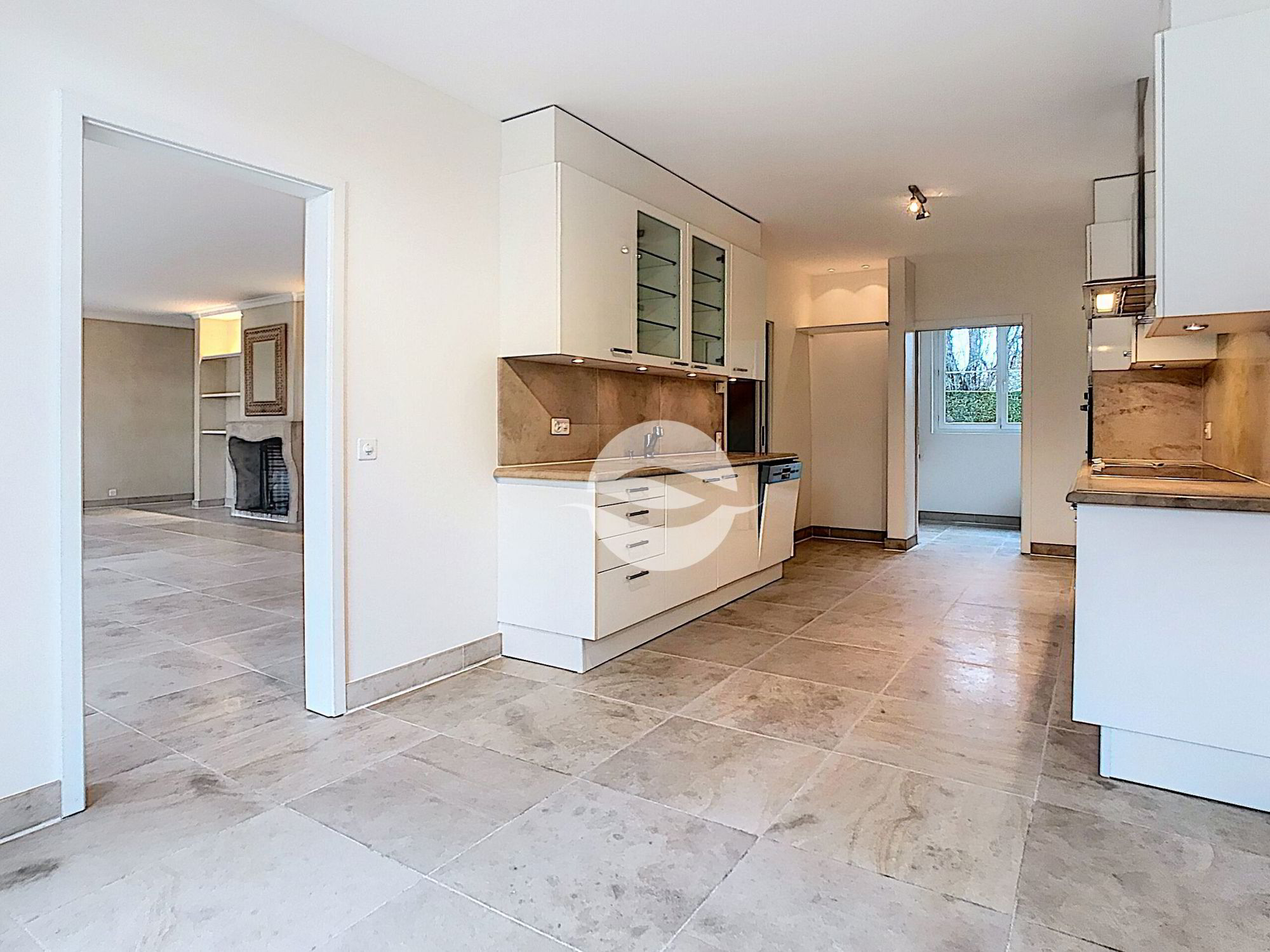 Magnifique villa individuelle avec 4 chambres et piscine