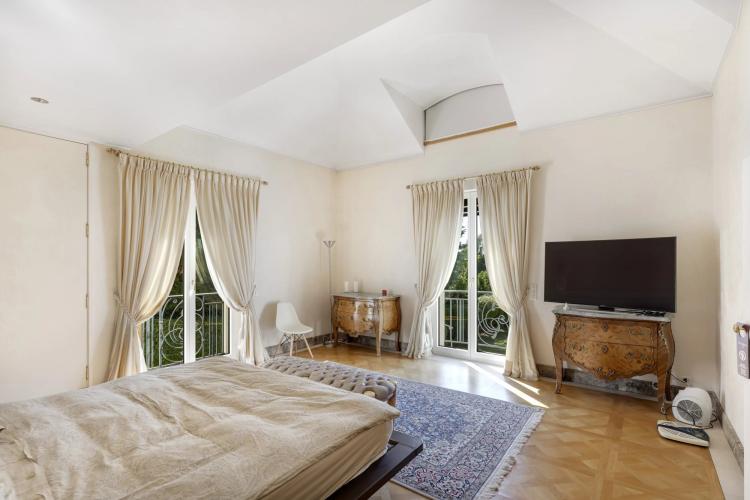 House for sale in Épalinges, Switzerland