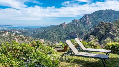 Villa provençale 3 chambres avec vue mer panoramique -   Les Adrets-de-l'Estérel