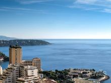 Magnifique penthouse avec vue sur Monaco