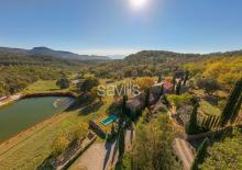 Domaine de caractère avec 9 chambres, cottage indépendant et loisirs