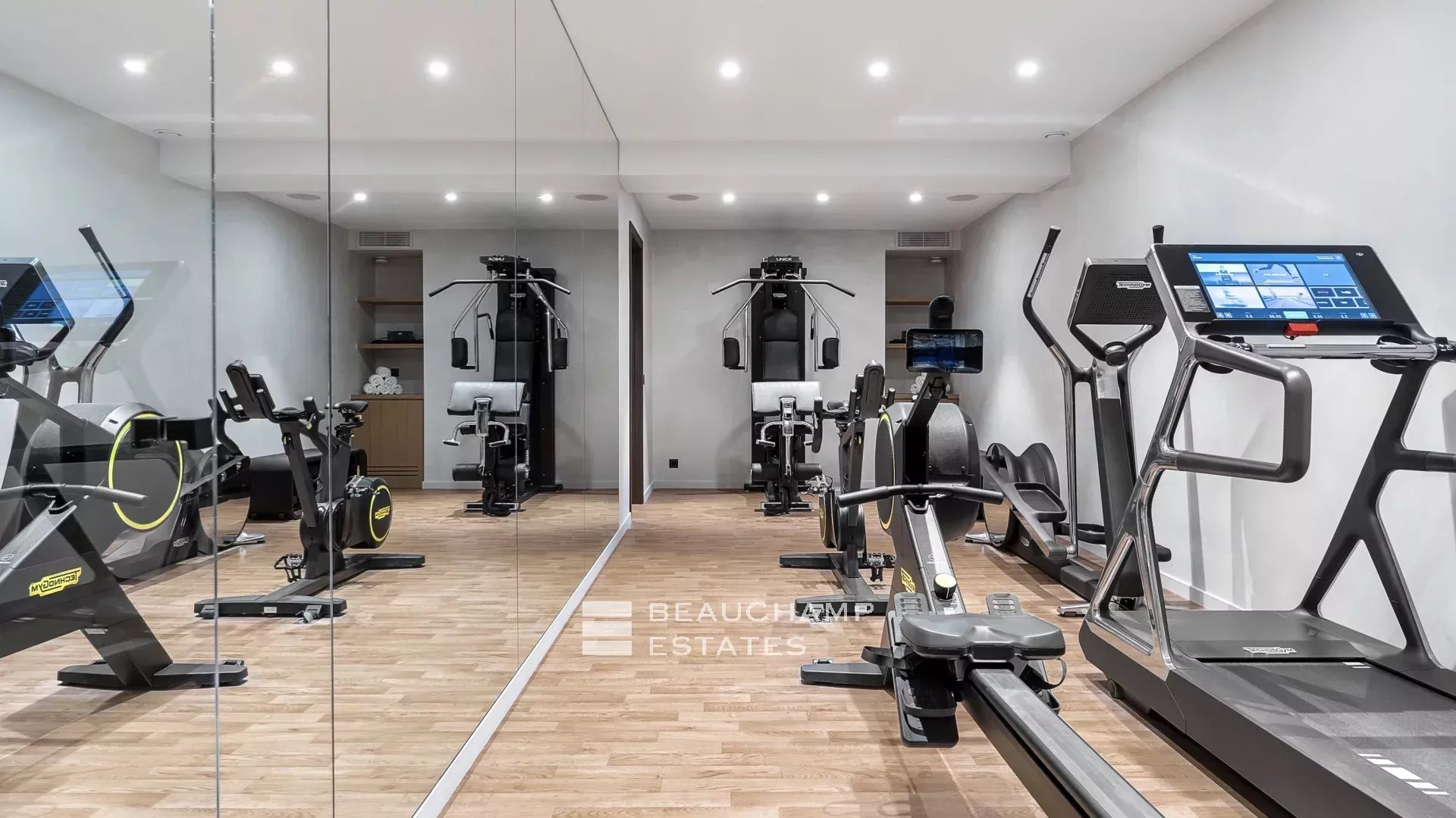 75fe900bc6fdfa44f65a9b6672596021_190810a3f2_1920-original.jpg