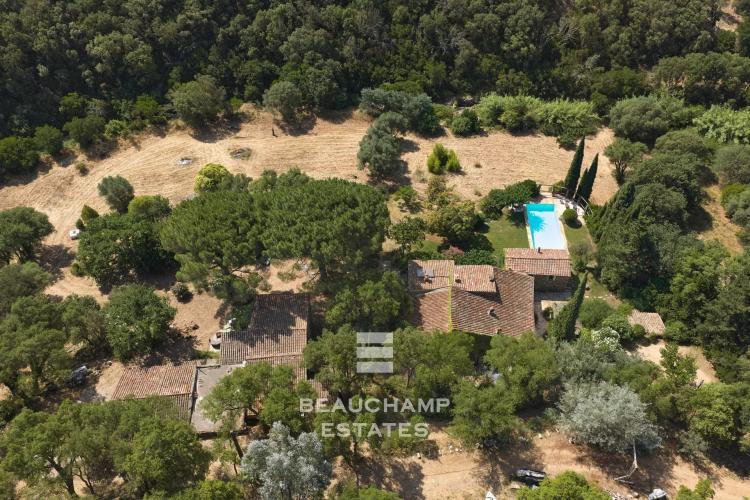 Propriété en pierre 9 chambres avec piscine et vue panoramique - La Garde-Freinet