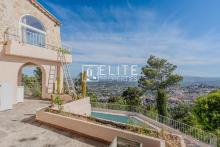 GRASSE - VILLA 221m2 6 pièces