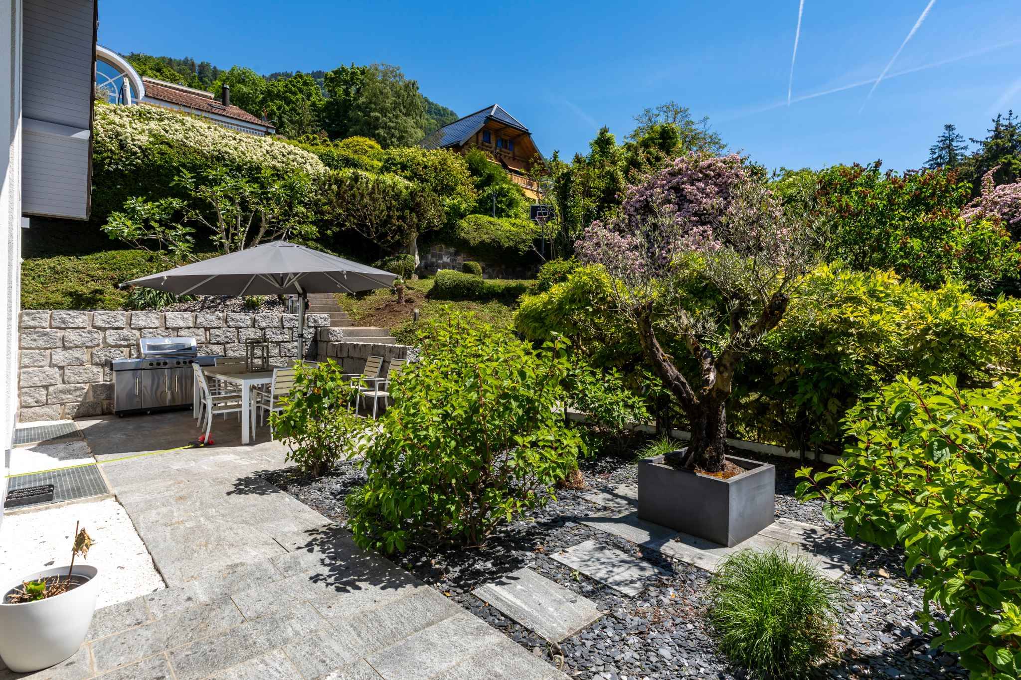 Villa individuelle de 6,5 pièces avec vue sur le lac Léman
