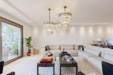 SUPERBE PENTHOUSE AVEC PISCINE