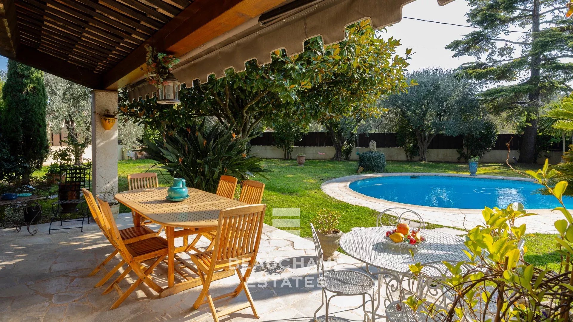 Villa provençale 4 chambres - Mougins Cabrières