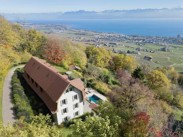 Villa d'exception avec vue panoramique sur le lac Léman
