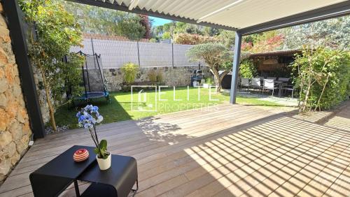 MAISON 4 PIÈCES DE 95 m² – AU CALME – LA ROQUETTE-SUR-SIAGNE