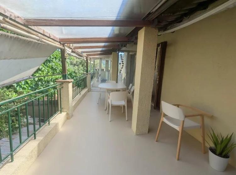 Maison de ville mitoyenne Le MUY T4