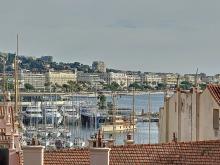 CANNES CENTRE 4P VUE MER BALCON PARKING