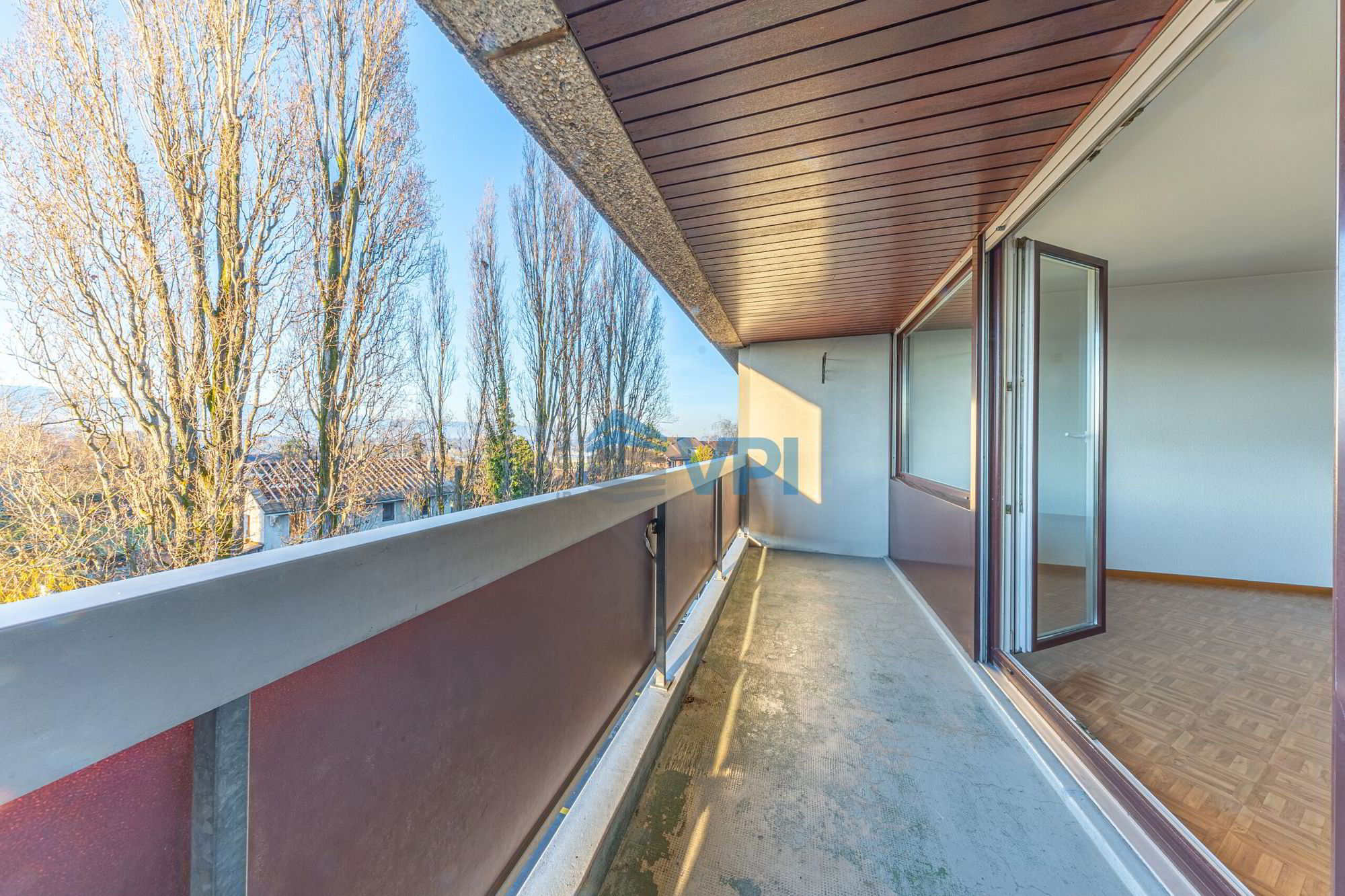 BEL APPARTEMENT DE 4 PIÈCES AVEC LOGGIAS ET VUE SUR LE SALÈVE