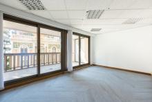 MAGNIFIQUES BUREAUX CARRE D'OR