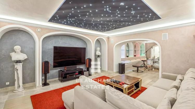 EXCLUSIVITÉ : Propriété d'Exception 9 chambres avec vue mer - La Colle-sur-Loup