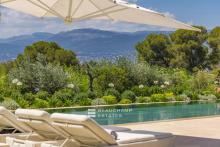 Propriété avec vue panoramique et piscine - mougins