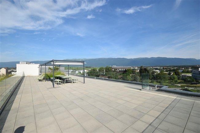 SEHEN SIE WEIT VORAUS FÜR IHRE AKTIVITÄTEN - Aktivitätsbereich 550 m² – 5. Etage des Atrium Park – Horizon - Meyrin