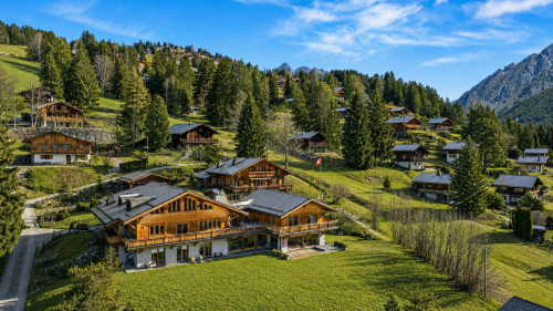 Chalet d’exception avec piscine intérieure et accès Ski-In & Ski-Out