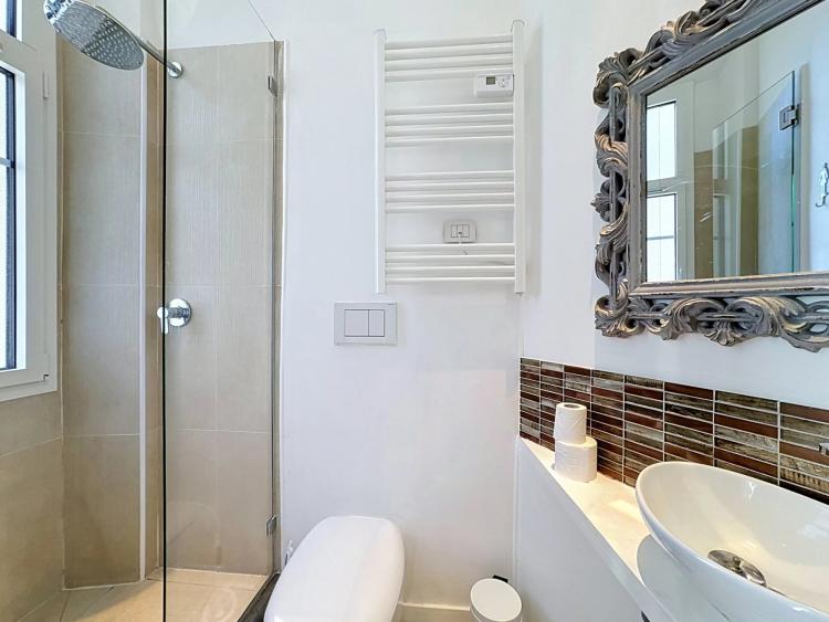 CANNES FORVILLE PALAIS 4P balcon vue mer