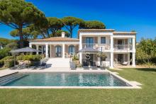 Villa huit personnes sur les hauteurs de Gigaro - piscine et vue mer