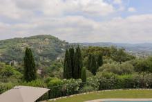 CHATEAUNEUF DE GRASSE - SUBLIME VILLA RÉNOVÉE