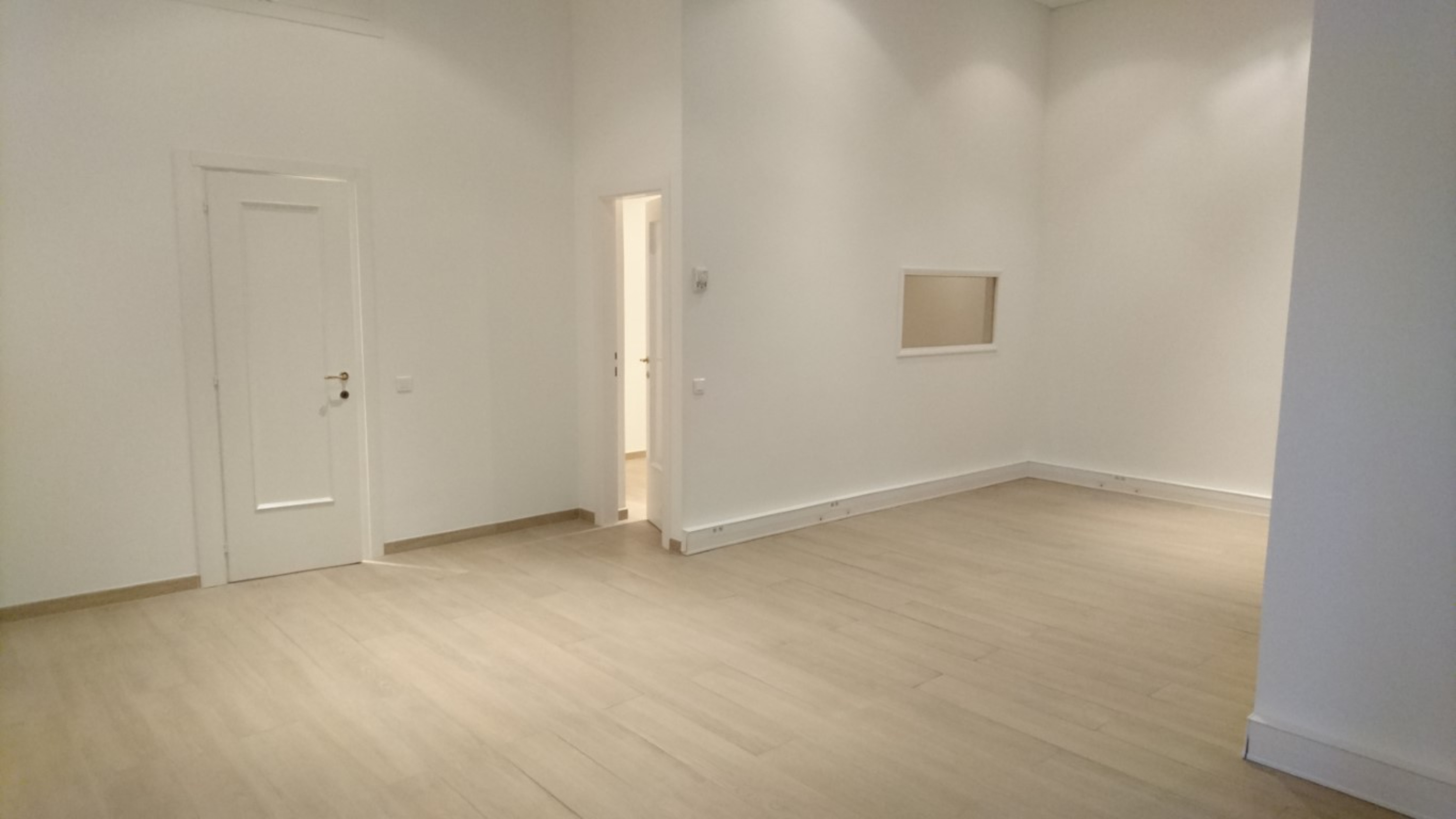 FRvdU_piece-principale-bis-moyen--1724427291.jpg