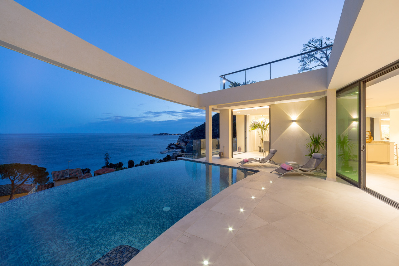 H0Hk1_pool-terrace-1688121154.jpg