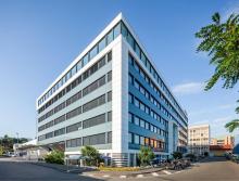 Magnifiques surfaces commerciales/bureaux à louer à Plan-les-Ouates