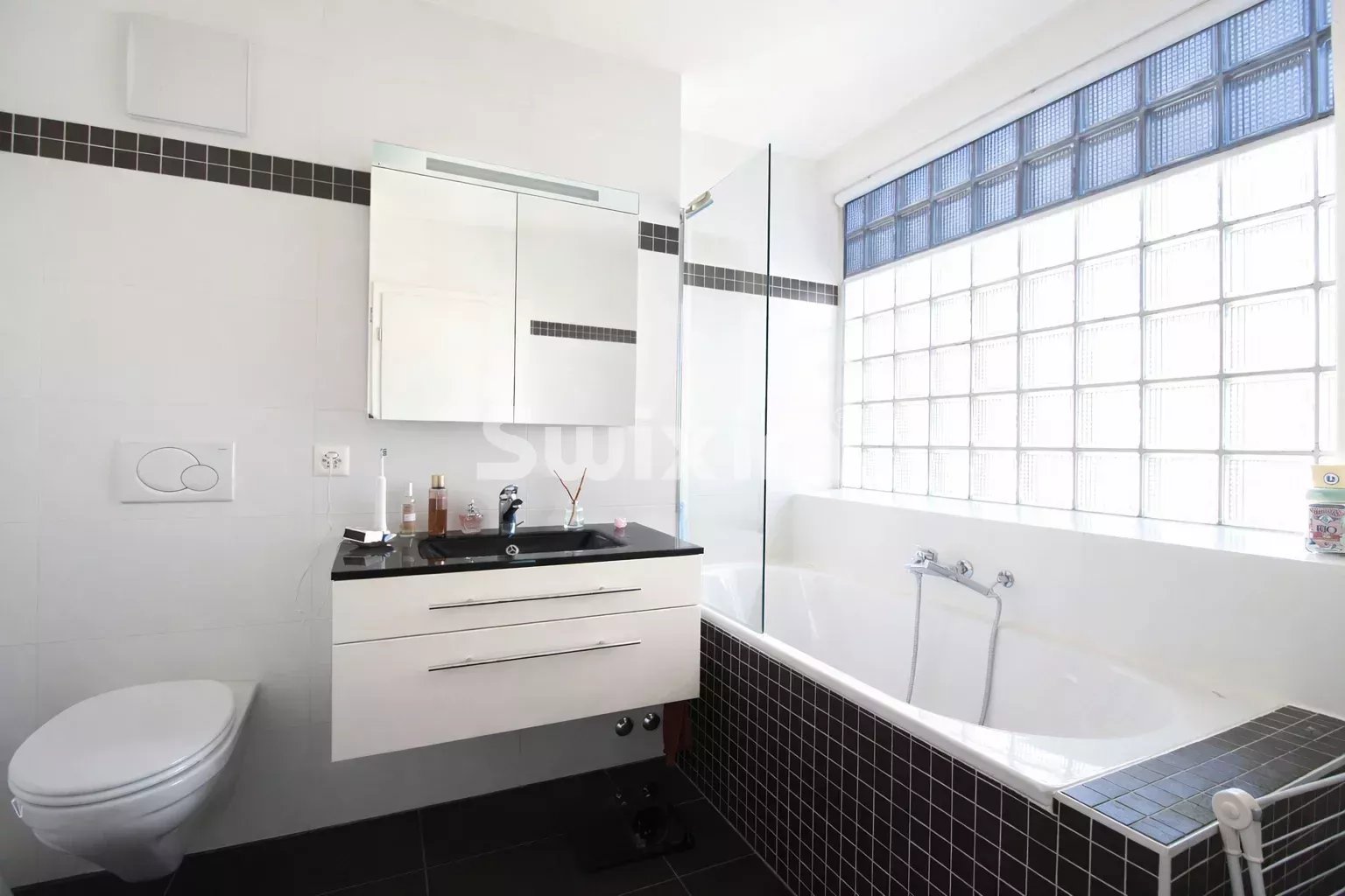 Apartment for sale in Plan-les-Ouates, Switzerland