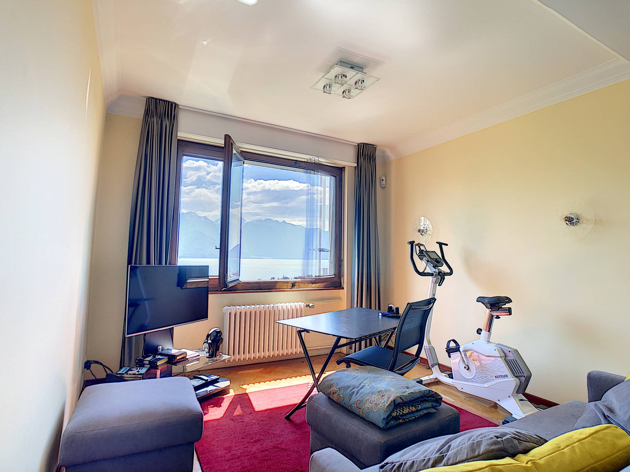EN EXCLUSIVITÉ ! Villa individuelle de 6.5 pièces avec vue sur le lac