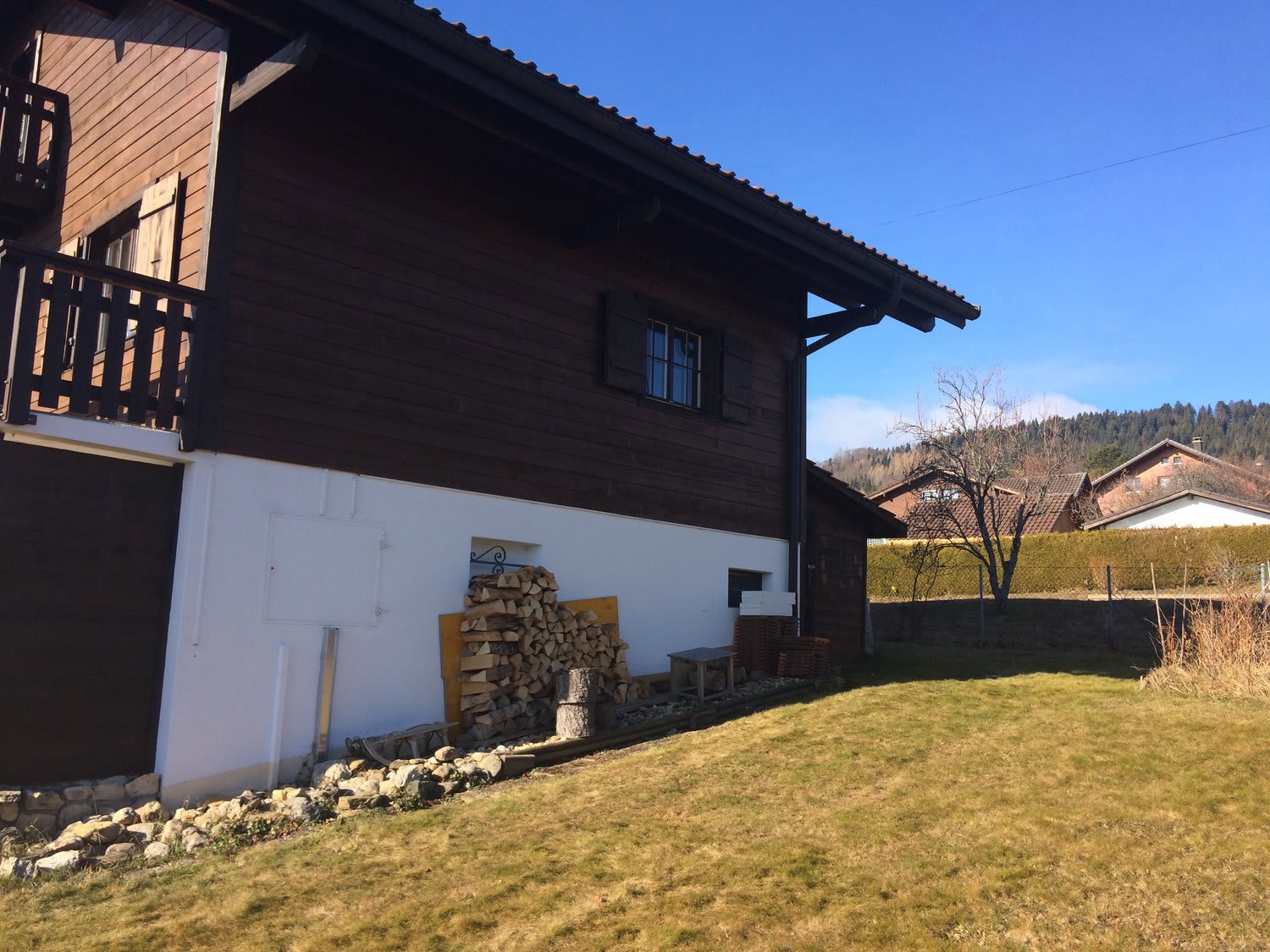 Charmantes Chalet mit 6 Zimmern in Arzier-Le Muids